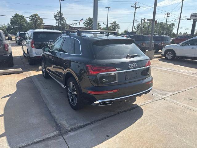 Used 2023 Audi Q5 2.0T Premium Plus w/ Premium Plus Package AWD/4WD image 3