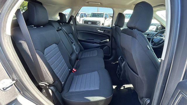 Certified 2022 Ford Edge SE w/ Black Appearance Package image 13