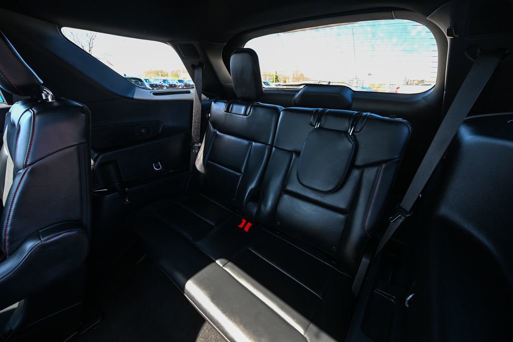 Certified 2025 Ford Explorer ST AWD/4WD image 24