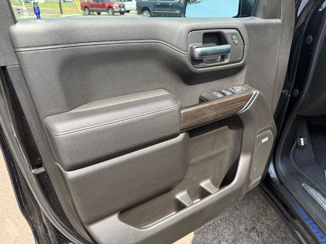 Used 2019 Chevrolet Silverado 1500 LT Trail Boss AWD/4WD image 31
