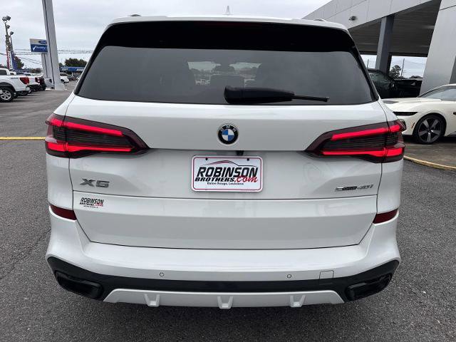 Used 2022 BMW X5 sDrive40i w/ M Sport Package image 6