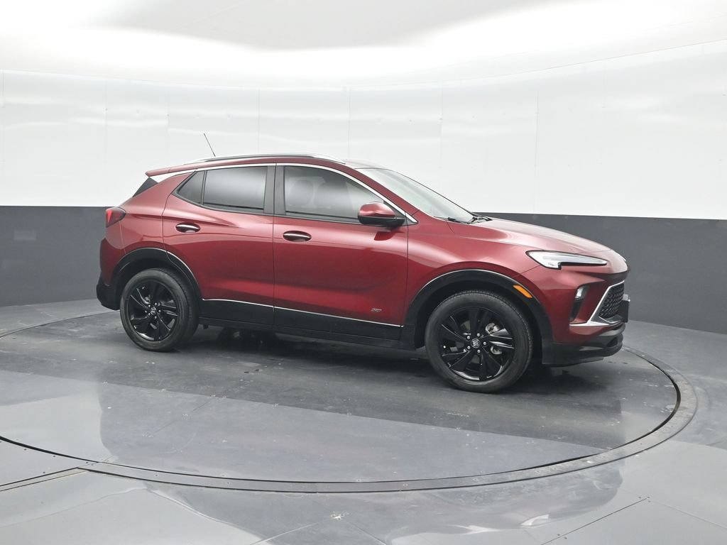 Used 2025 Buick Encore GX Sport Touring FWD image 11