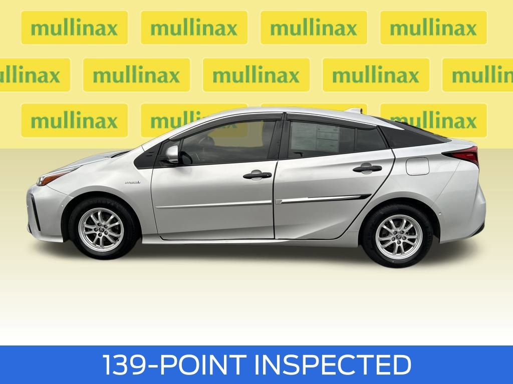 Used 2022 Toyota Prius LE image 14