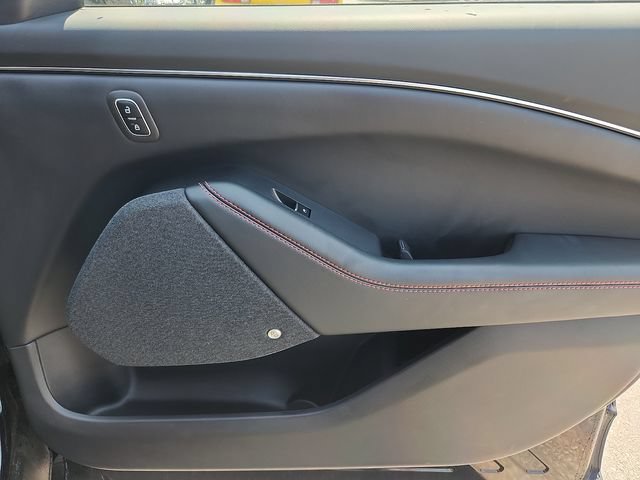 Certified 2025 Ford Mustang Mach-E Premium w/ Sport Appearance Package AWD/4WD image 32