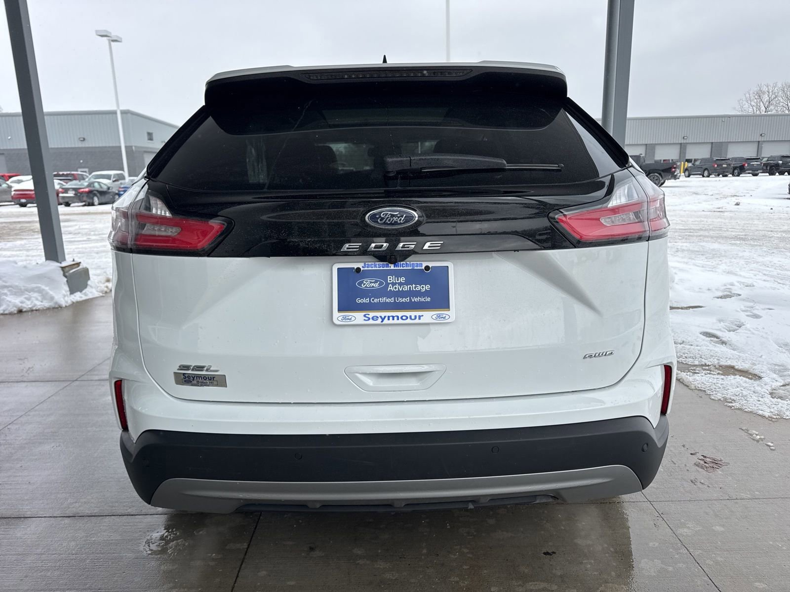 Certified 2022 Ford Edge SEL w/ Convenience Package image 3