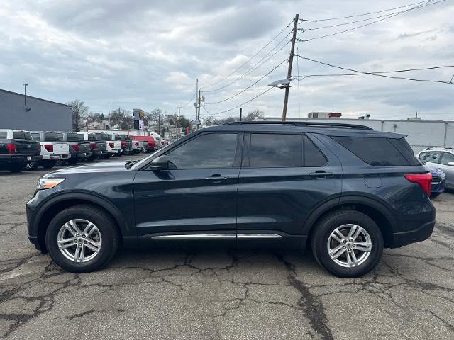 Certified 2023 Ford Explorer XLT w/ Equipment Group 202A image 4