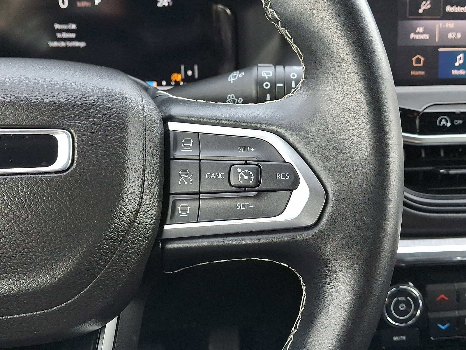 Used 2022 Jeep Compass High Altitude image 22