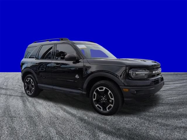 Certified 2023 Ford Bronco Sport Outer Banks w/ Tech Package AWD/4WD image 2
