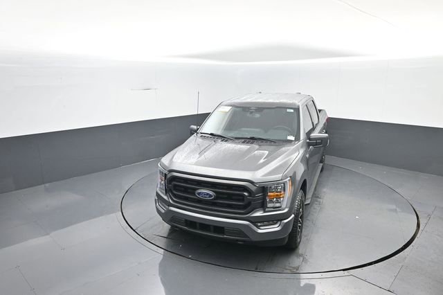 Certified 2022 Ford F150 XLT w/ Equipment Group 302A High image 19