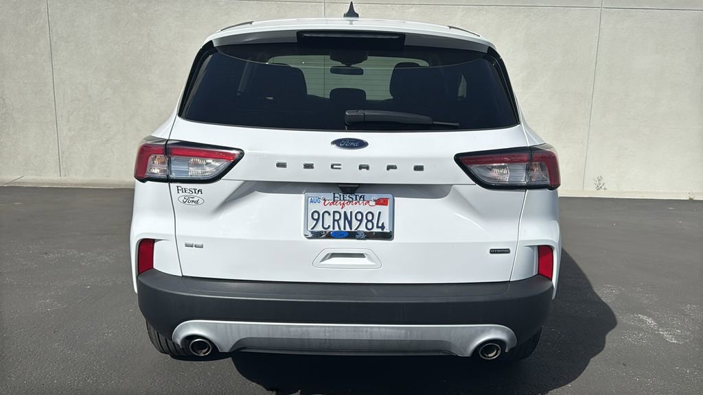 Certified 2022 Ford Escape SE image 3