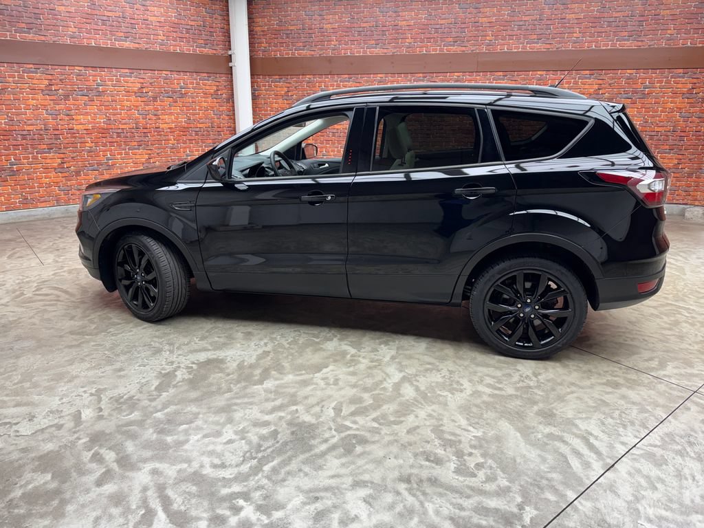 Certified 2018 Ford Escape SEL w/ SEL Sport Appearance Package AWD/4WD image 2