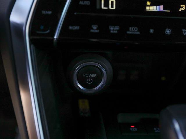 Used 2023 Toyota Venza Nightshade AWD/4WD image 40