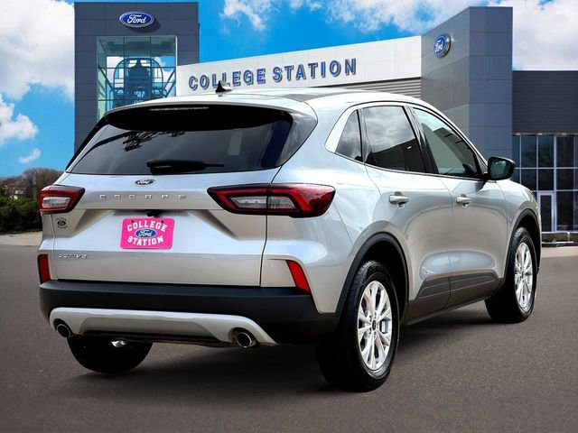 Certified 2024 Ford Escape Active image 3