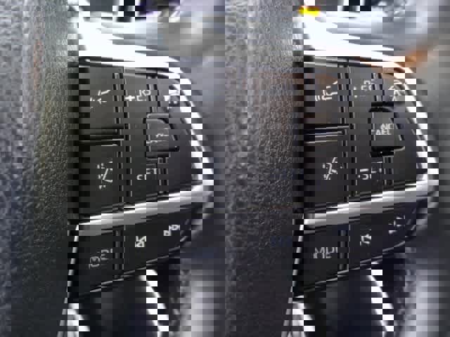 Used 2022 Toyota Highlander XLE image 26