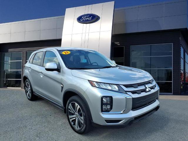 Used 2023 Mitsubishi Outlander Sport ES image 1