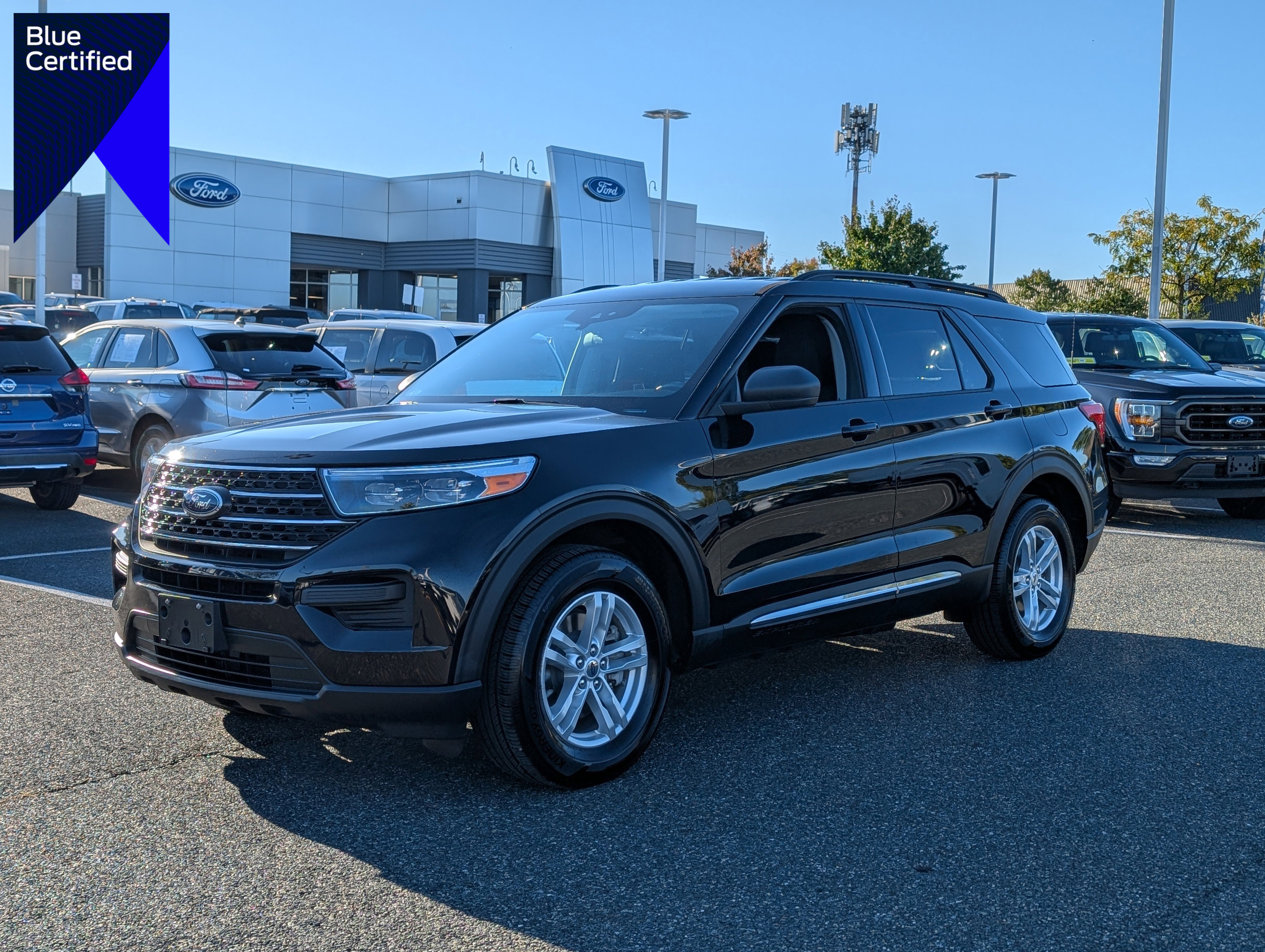 Certified 2021 Ford Explorer XLT w/ Class III Trailer Tow Package
