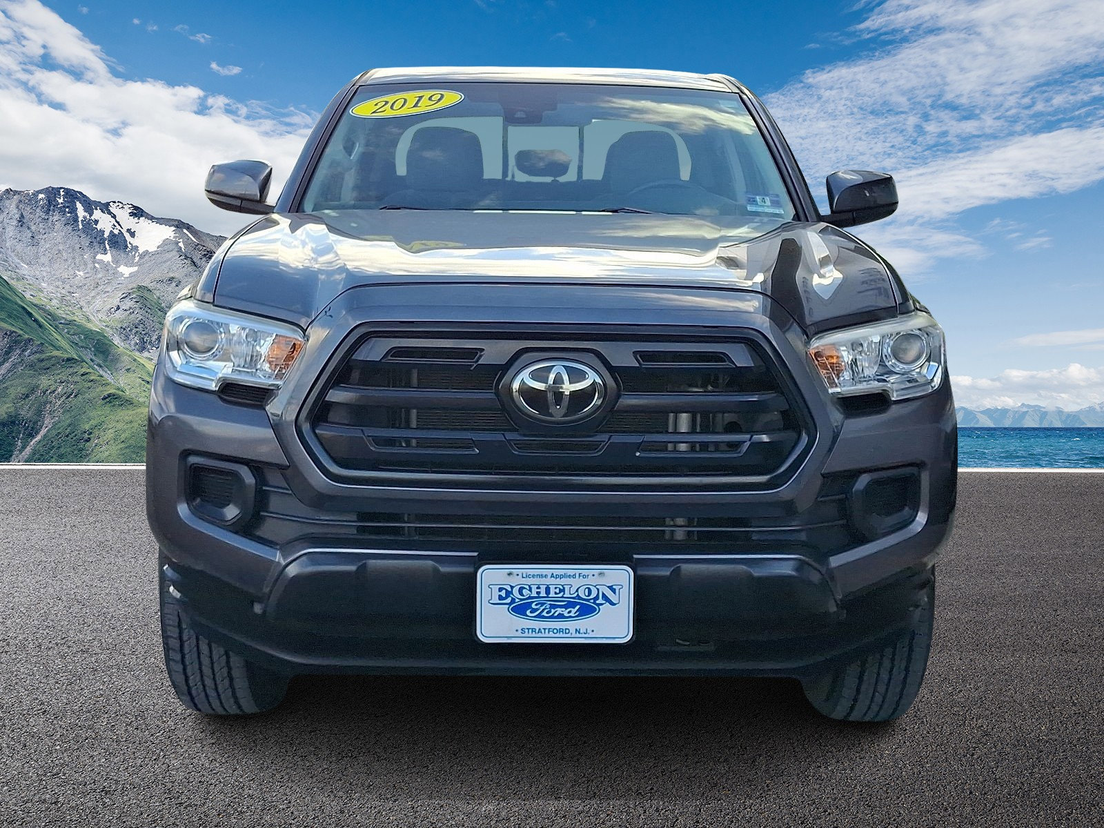 Used 2019 Toyota Tacoma SR image 7