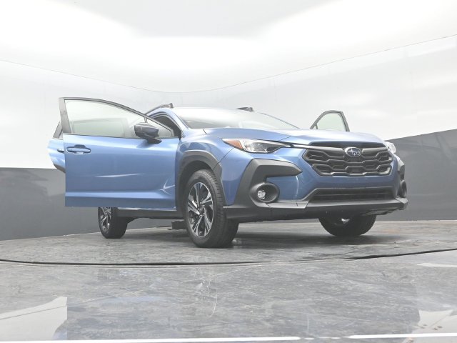 Used 2024 Subaru Crosstrek 2.0i Premium AWD/4WD image 30