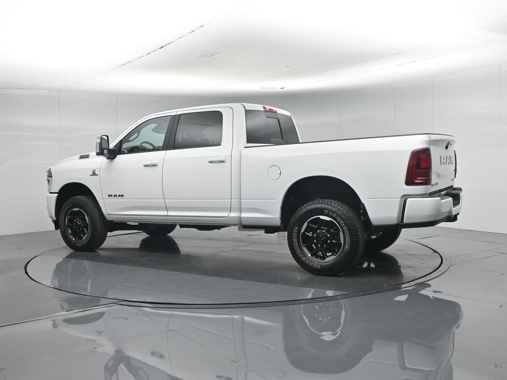 Used 2026 RAM 2500 Laramie AWD/4WD image 7