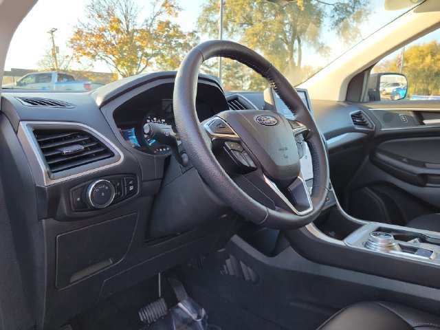 Certified 2024 Ford Edge SEL w/ Convenience Package AWD/4WD image 10