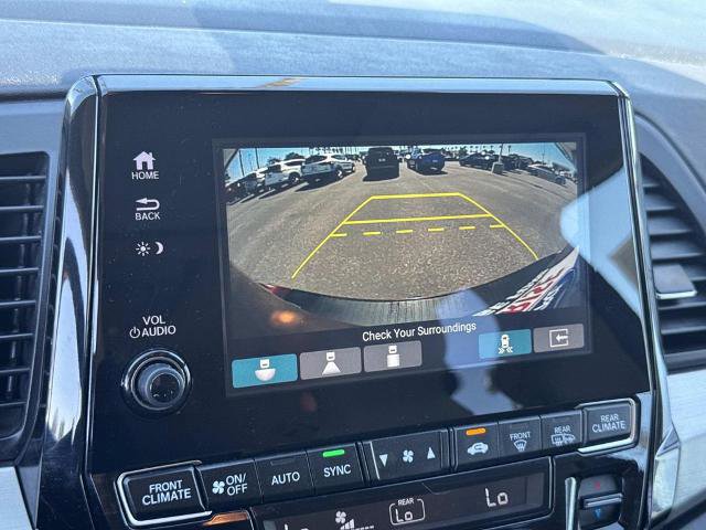 Used 2018 Honda Odyssey Touring image 16