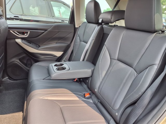 Used 2024 Subaru Forester Limited AWD/4WD image 8