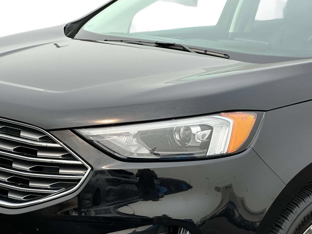 Certified 2024 Ford Edge Titanium AWD/4WD image 7