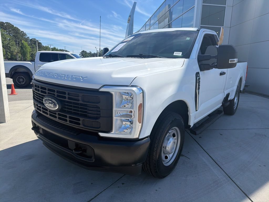 Certified 2024 Ford F250 XL RWD image 4