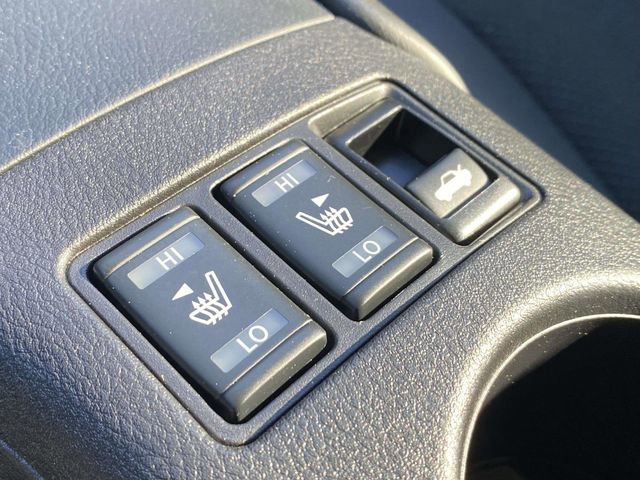 Used 2024 Nissan Z Performance w/ Floor Mat Package image 31