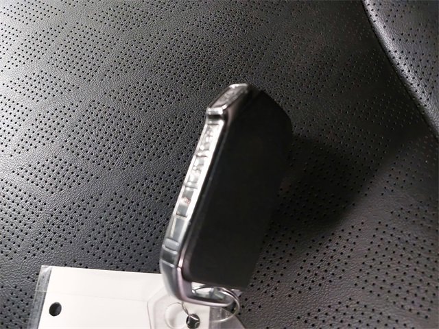 Used 2023 Kia Carnival SX image 34