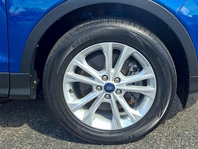 Certified 2018 Ford Escape SEL AWD/4WD image 9