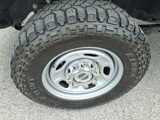 Certified 2022 Ford F250 XL w/ Power Equipment Group AWD/4WD image 5