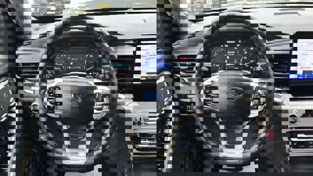 Certified 2022 Ford Explorer XLT w/ Equipment Group 202A image 17