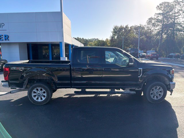 Certified 2022 Ford F250 XLT AWD/4WD image 3