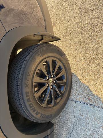 Used 2024 Toyota Grand Highlander XLE image 11