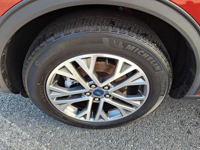 Certified 2022 Ford Escape SEL AWD/4WD image 8