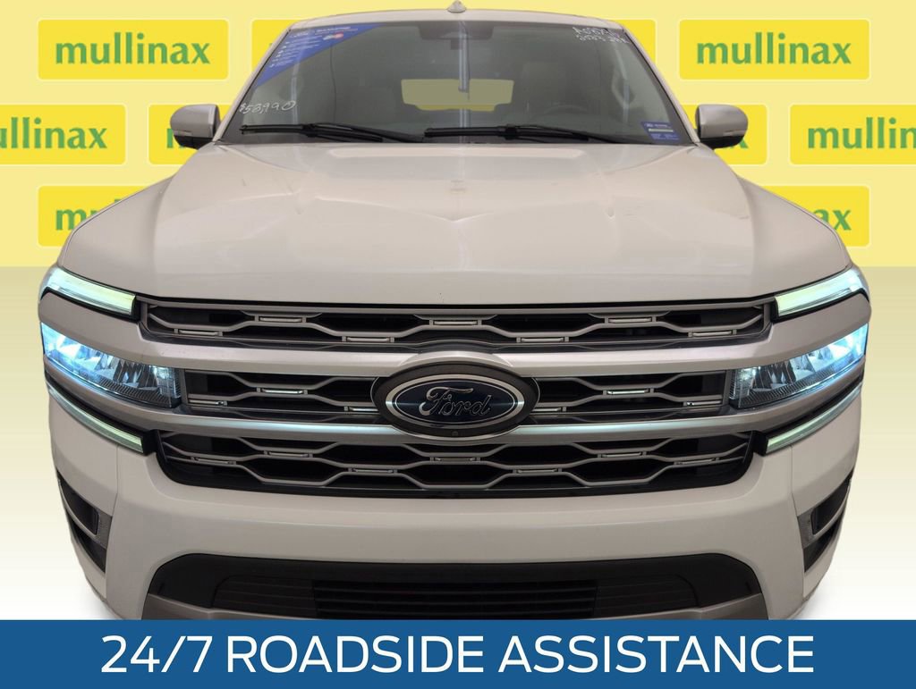 Certified 2023 Ford Expedition Max Platinum image 8