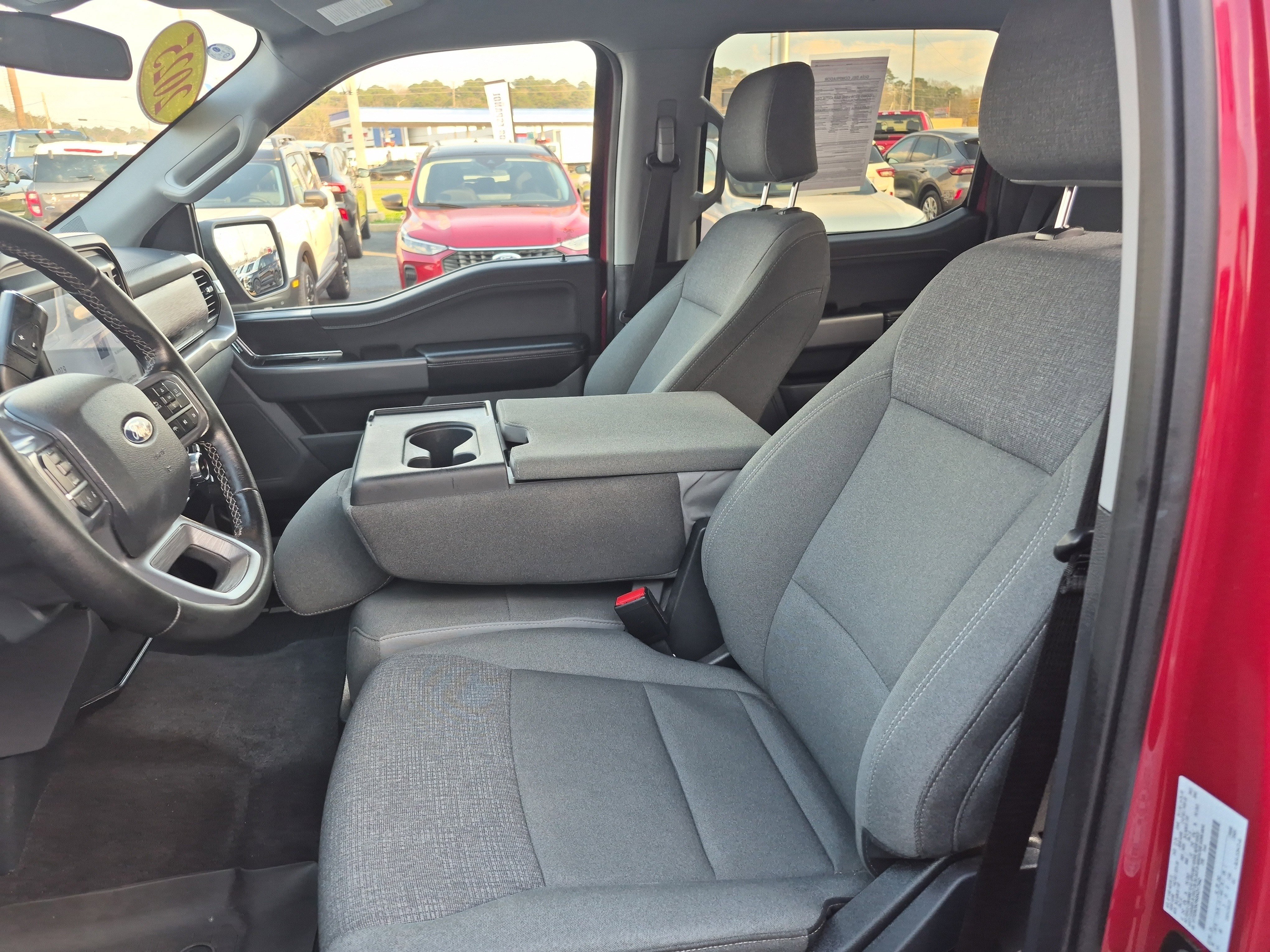 Certified 2025 Ford F150 XLT w/ Equipment Group 301A Standard image 19