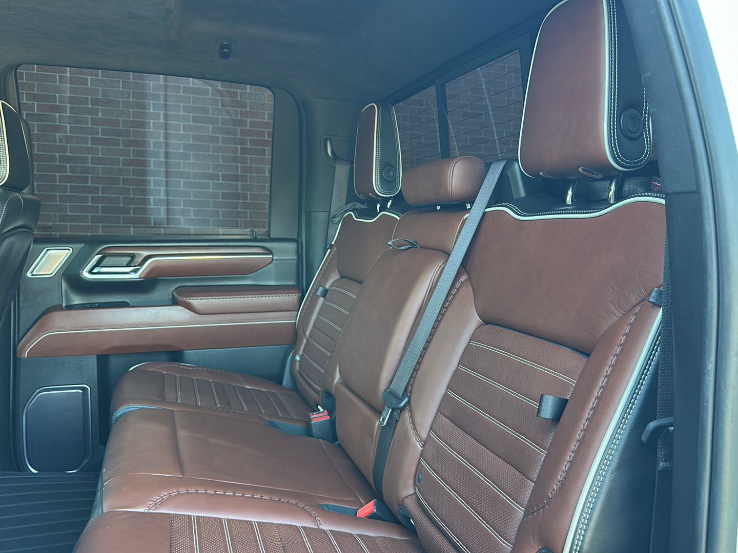 Used 2024 GMC Sierra 3500 Denali Ultimate AWD/4WD image 23