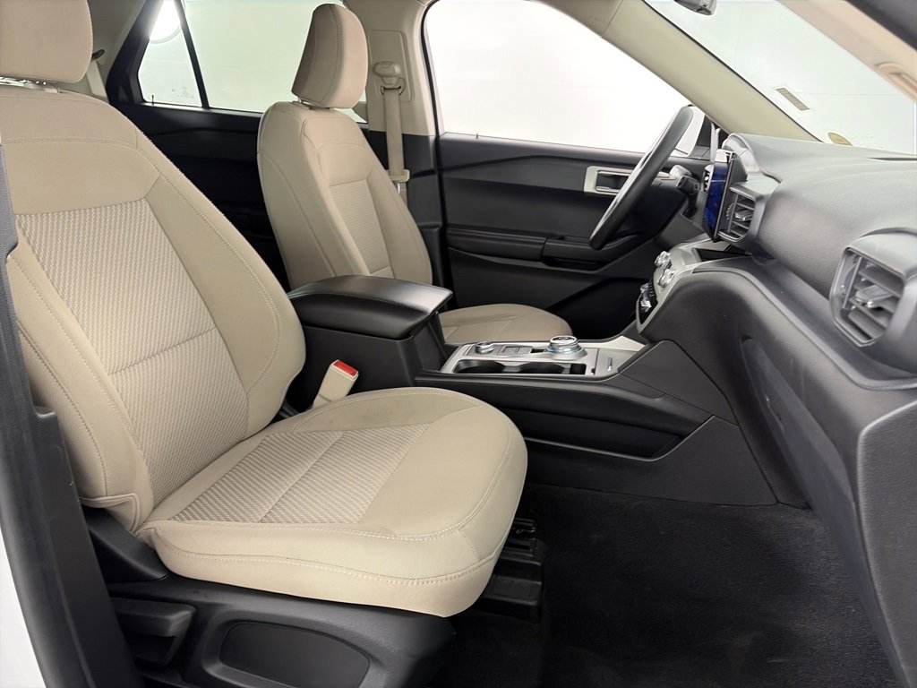 Certified 2022 Ford Explorer 4WD image 30