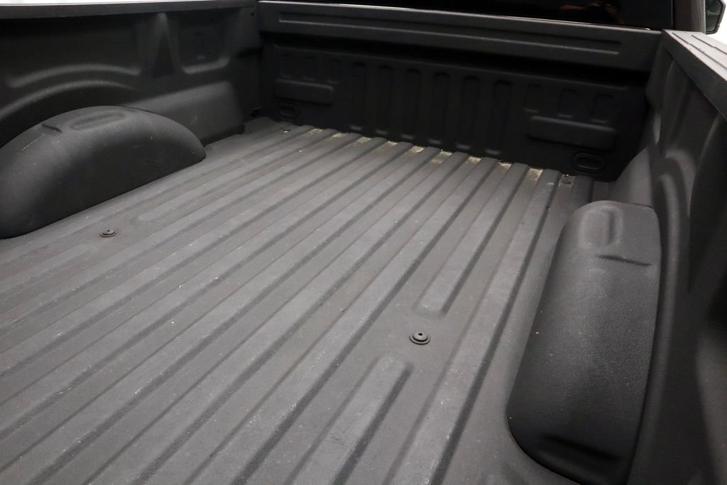 Certified 2019 Ford F150 XLT RWD image 12