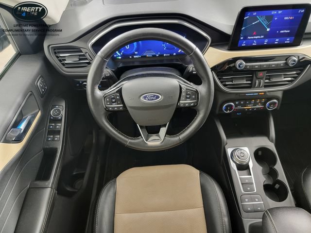 Certified 2022 Ford Escape Titanium w/ Titanium Elite Package AWD/4WD image 29