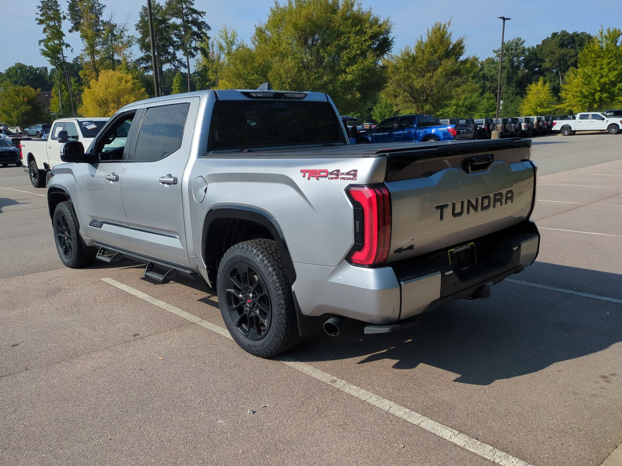 Used 2025 Toyota Tundra Platinum w/ TRD Off-Road Package AWD/4WD image 6