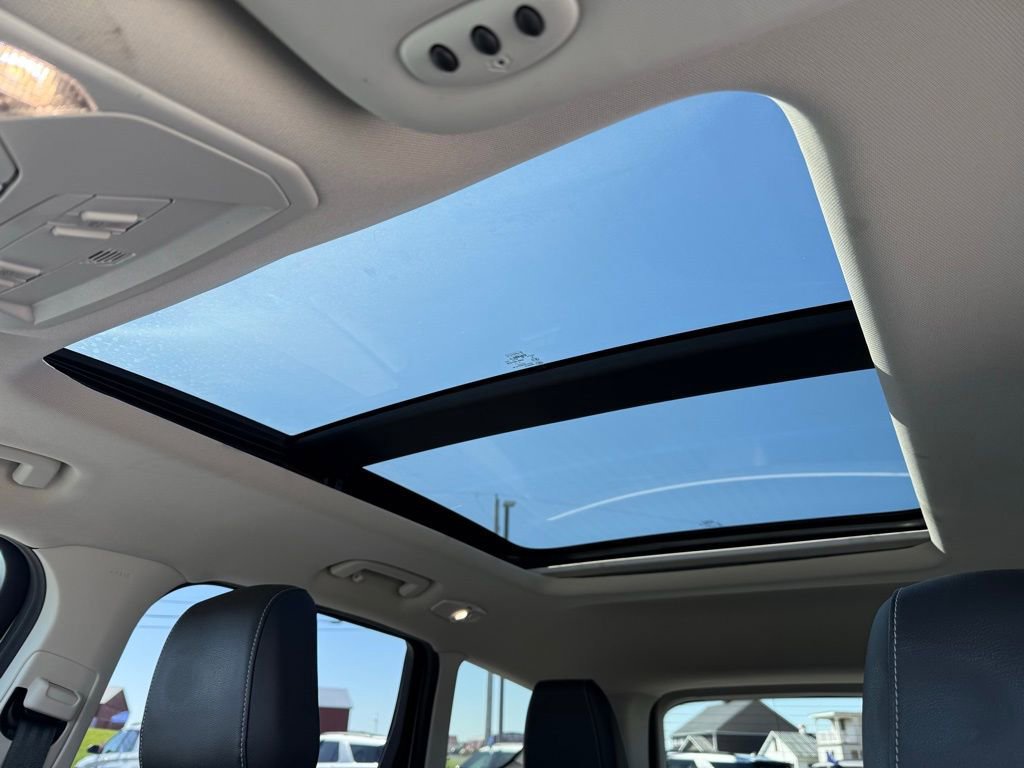 Certified 2018 Ford Escape Titanium w/ Ford Safe & Smart Package AWD/4WD image 13