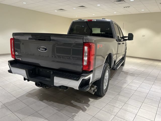 Certified 2023 Ford F250 XLT w/ FX4 Off-Road Package AWD/4WD image 5