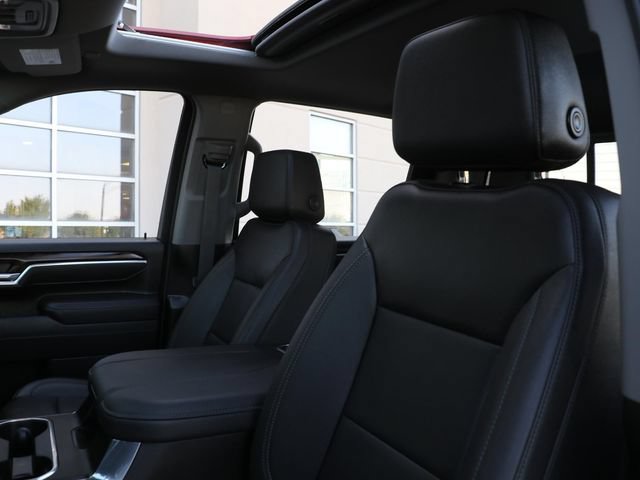 Used 2026 GMC Sierra 2500 SLT w/ SLT Convenience Package AWD/4WD image 22