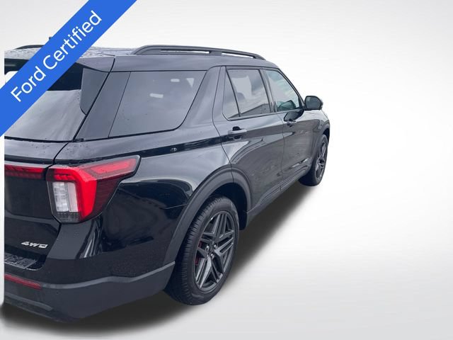 Certified 2025 Ford Explorer ST-Line w/ ST-Line Street Pack AWD/4WD image 5