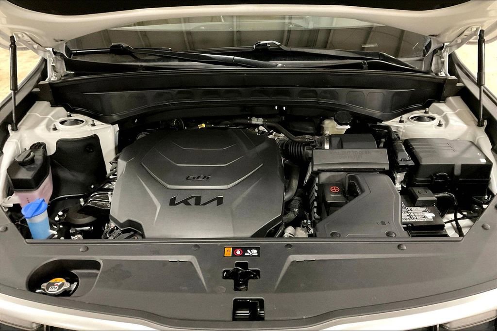 Used 2025 Kia Telluride S AWD/4WD image 10