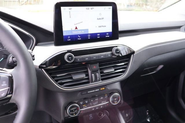 Certified 2022 Ford Escape SEL image 20