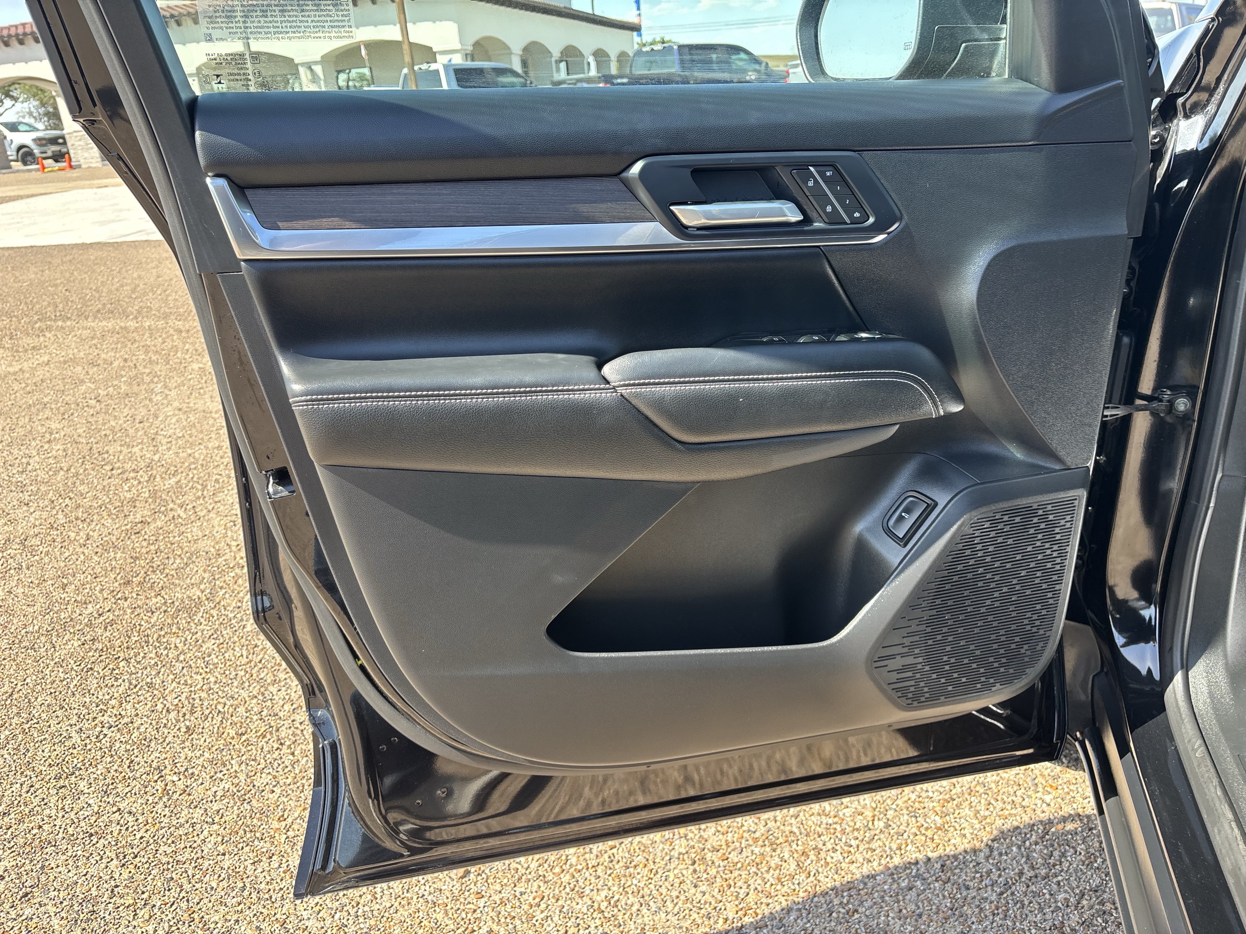 Used 2026 GMC Terrain Denali AWD/4WD image 9